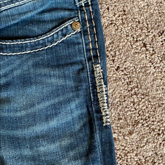 BKE Jeans - Picture 3 of 8